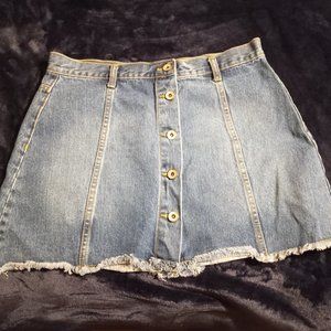 4/$20! Forever 21 Denim Skirt